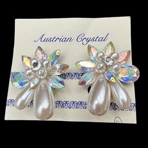 Austrian Crystal Pearl Clip On Earrings